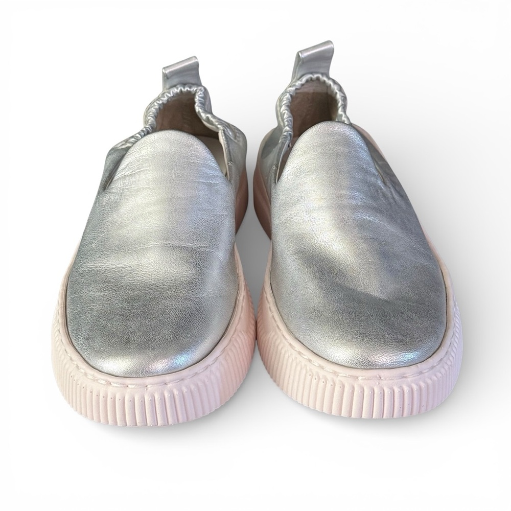 Sofft Metallic Silver Slip-On Sneakers Medium Width Size 6
